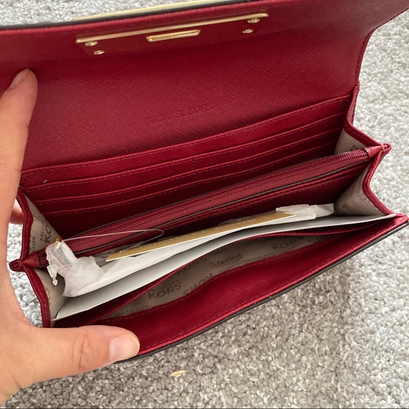 Michael Kors wallet NWT - Picture 5 of 5